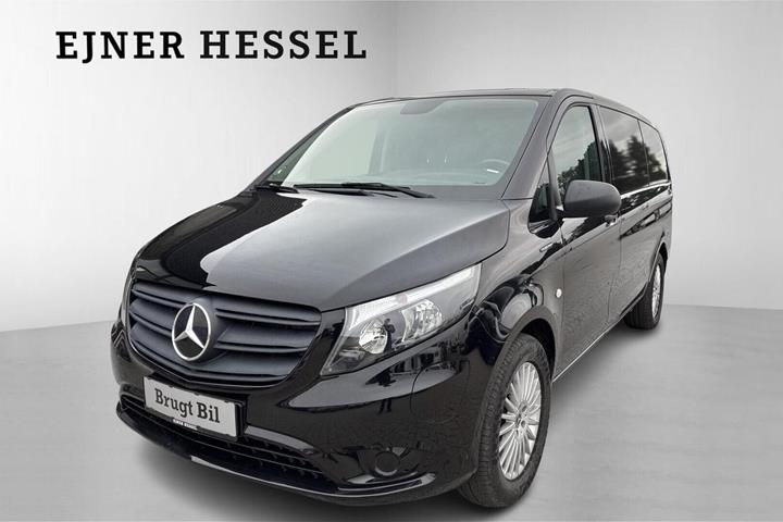 Sort Mercedes eVito 129 fra 2021