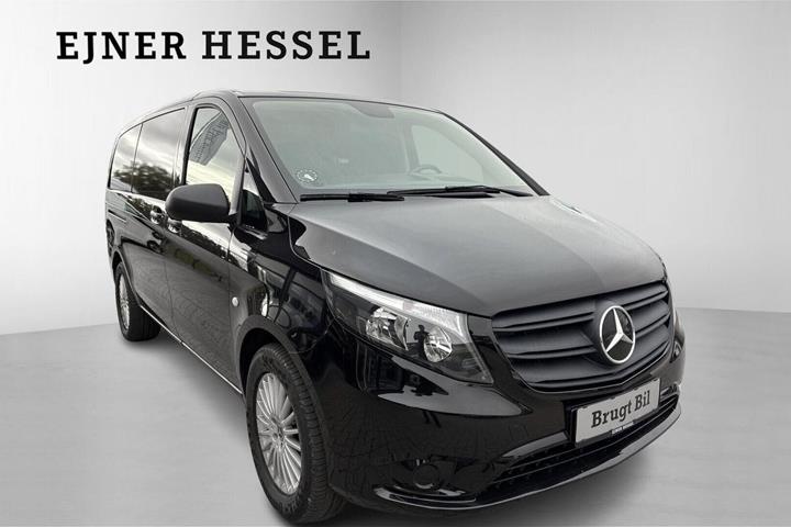 Sort Mercedes eVito 129 fra 2021