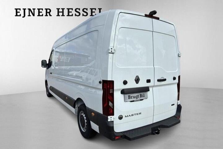 Hvid Renault Master V T35 fra 2025
