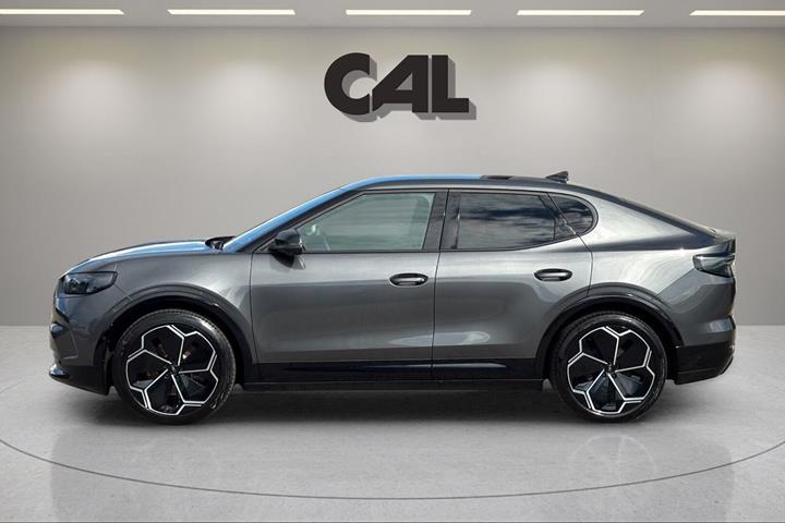 Grå Ford Capri fra 2025