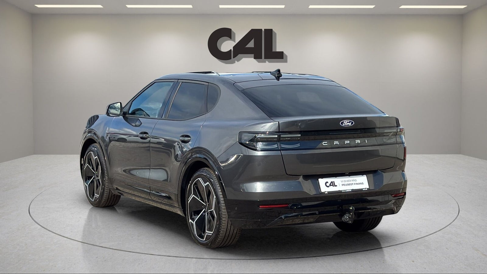Grå Ford Capri fra 2025