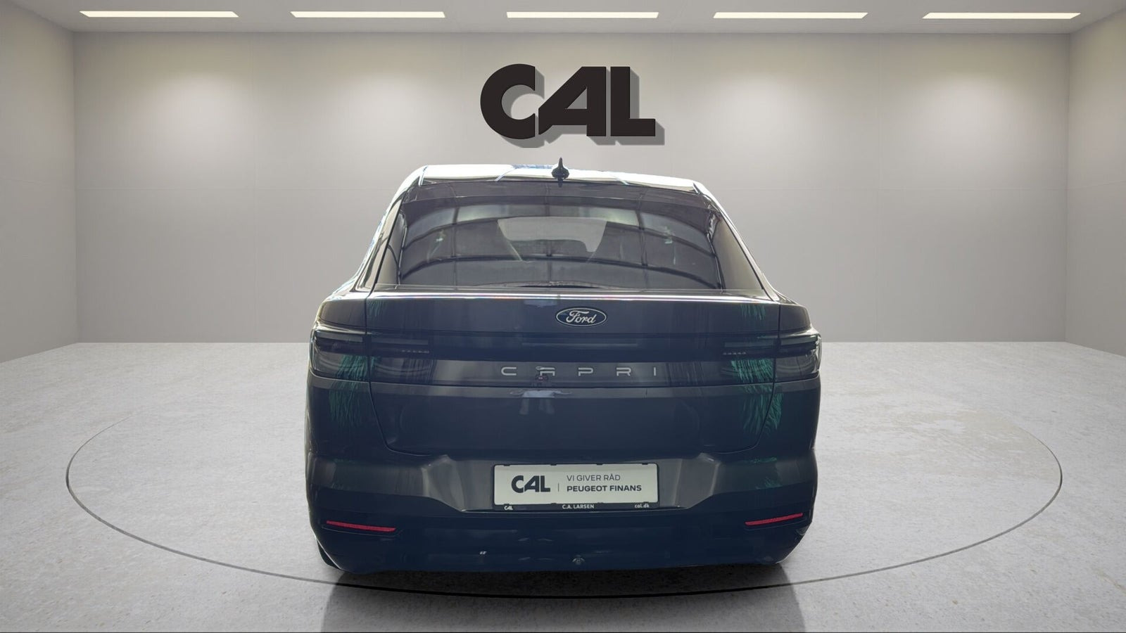 Grå Ford Capri fra 2025