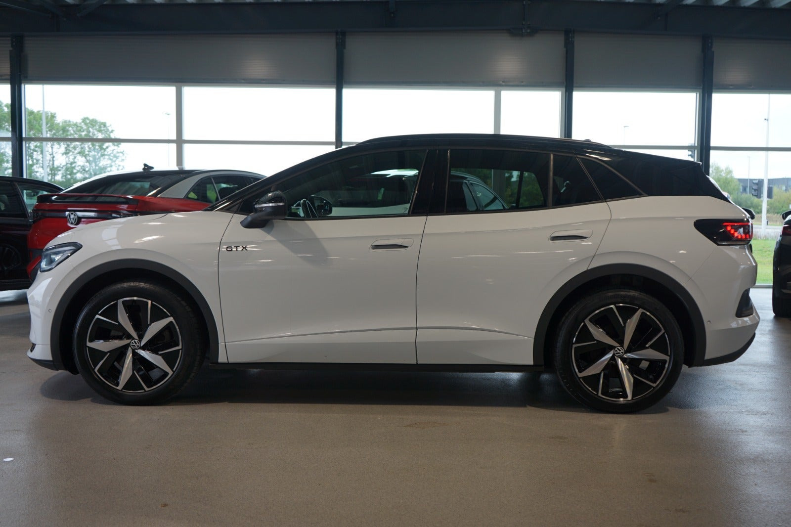 Hvid VW ID.4 fra 2023