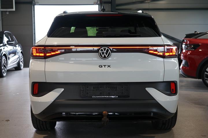 Hvid VW ID.4 fra 2023