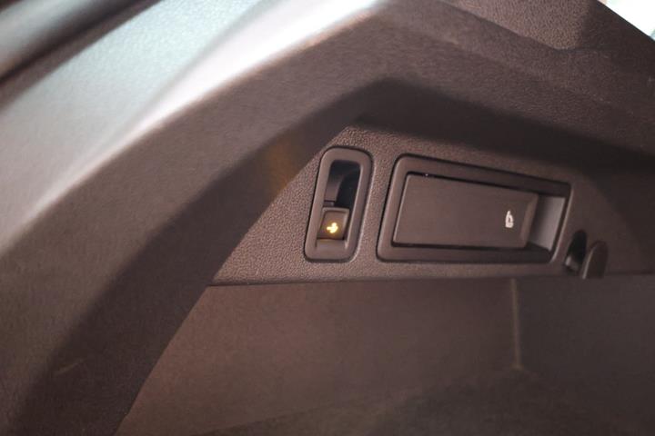Sort VW Tiguan fra 2021