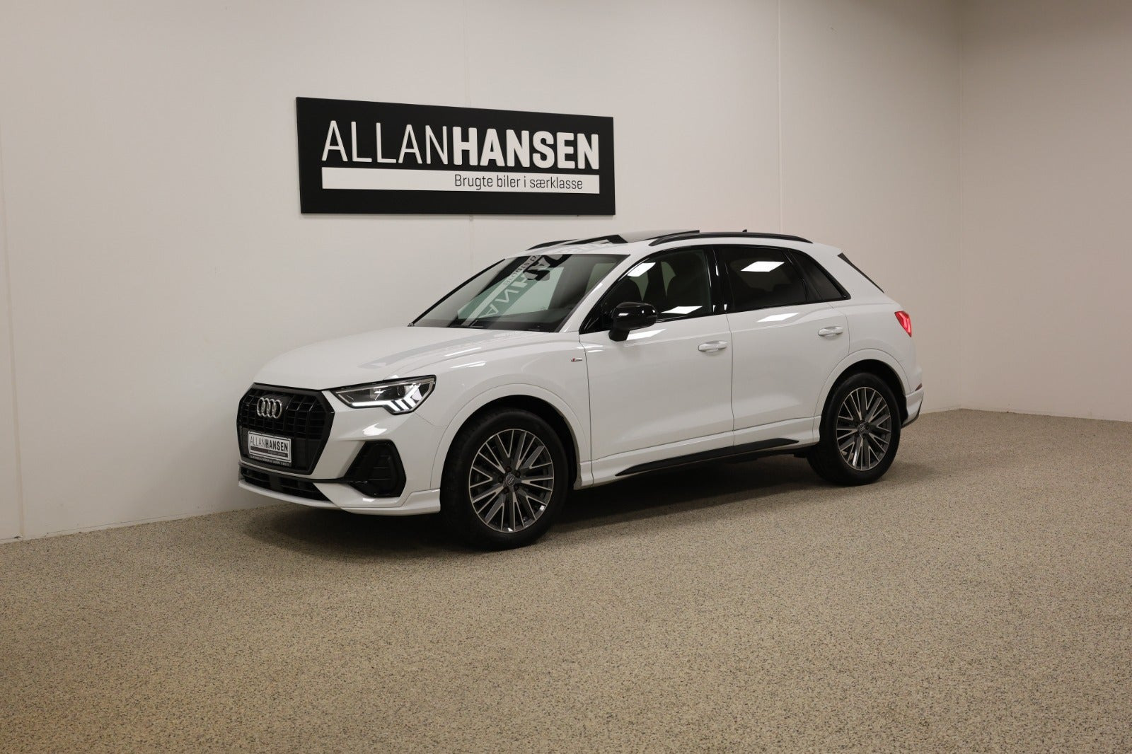 Audi Q3 40 TFSi S-line quattro S-tr.