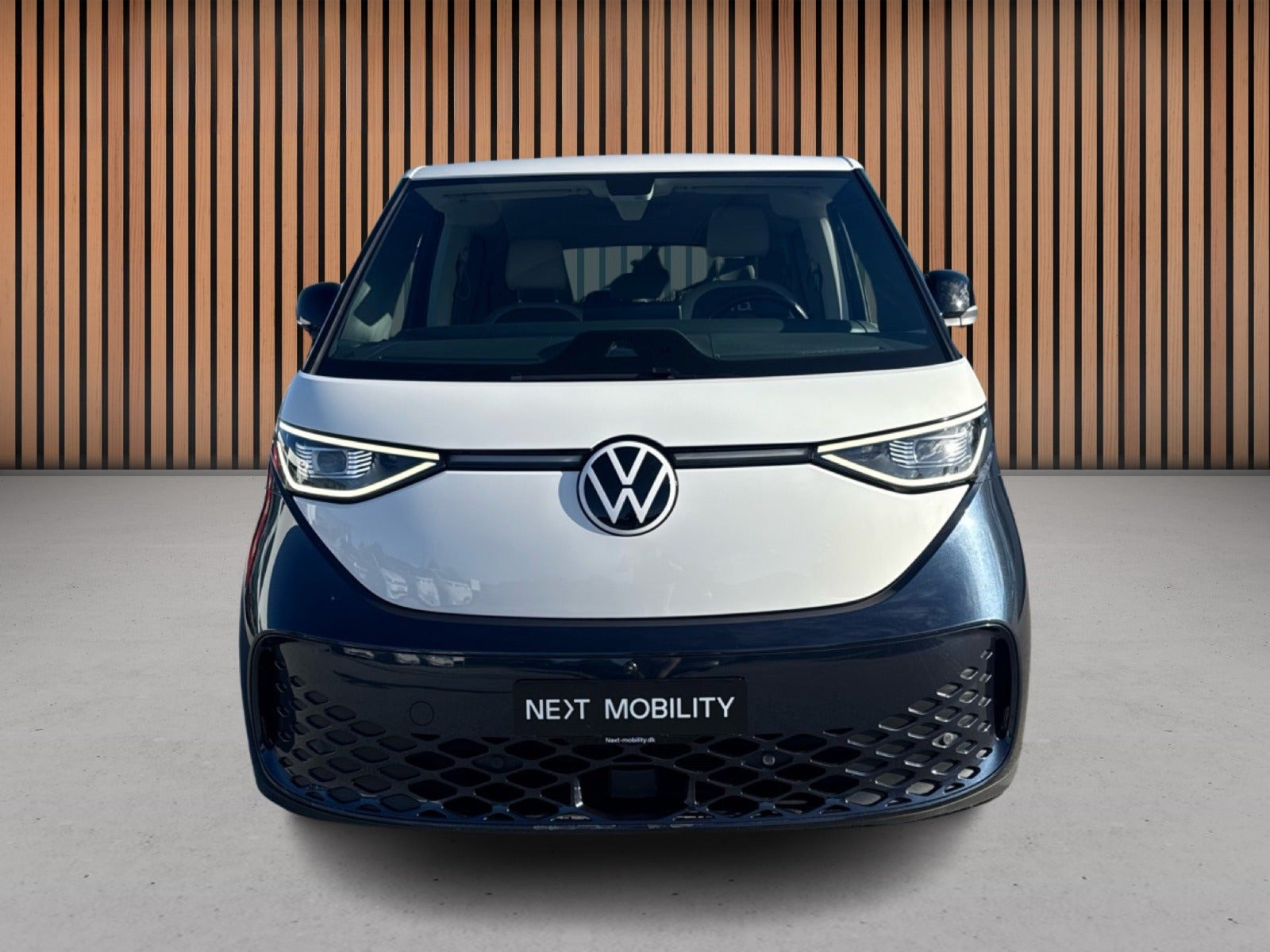 Blå VW ID.Buzz fra 2024
