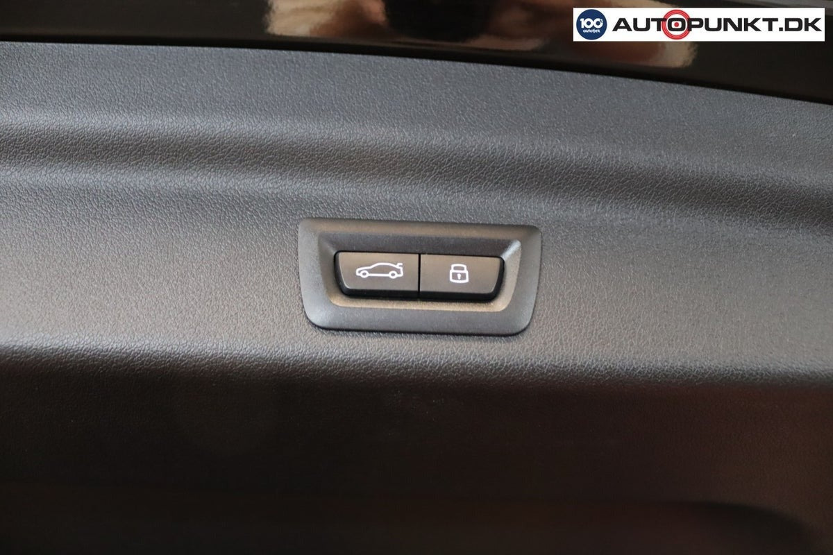 Sort BMW iX1 fra 2025
