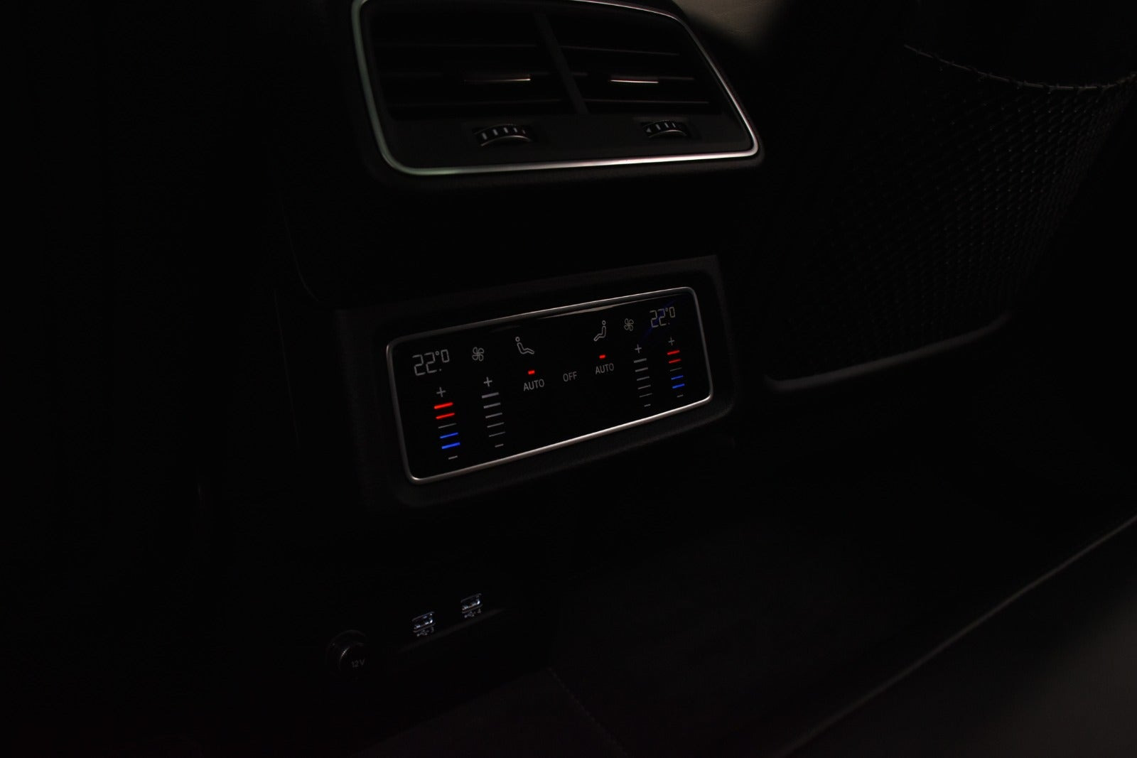 Sort Audi e-tron fra 2020