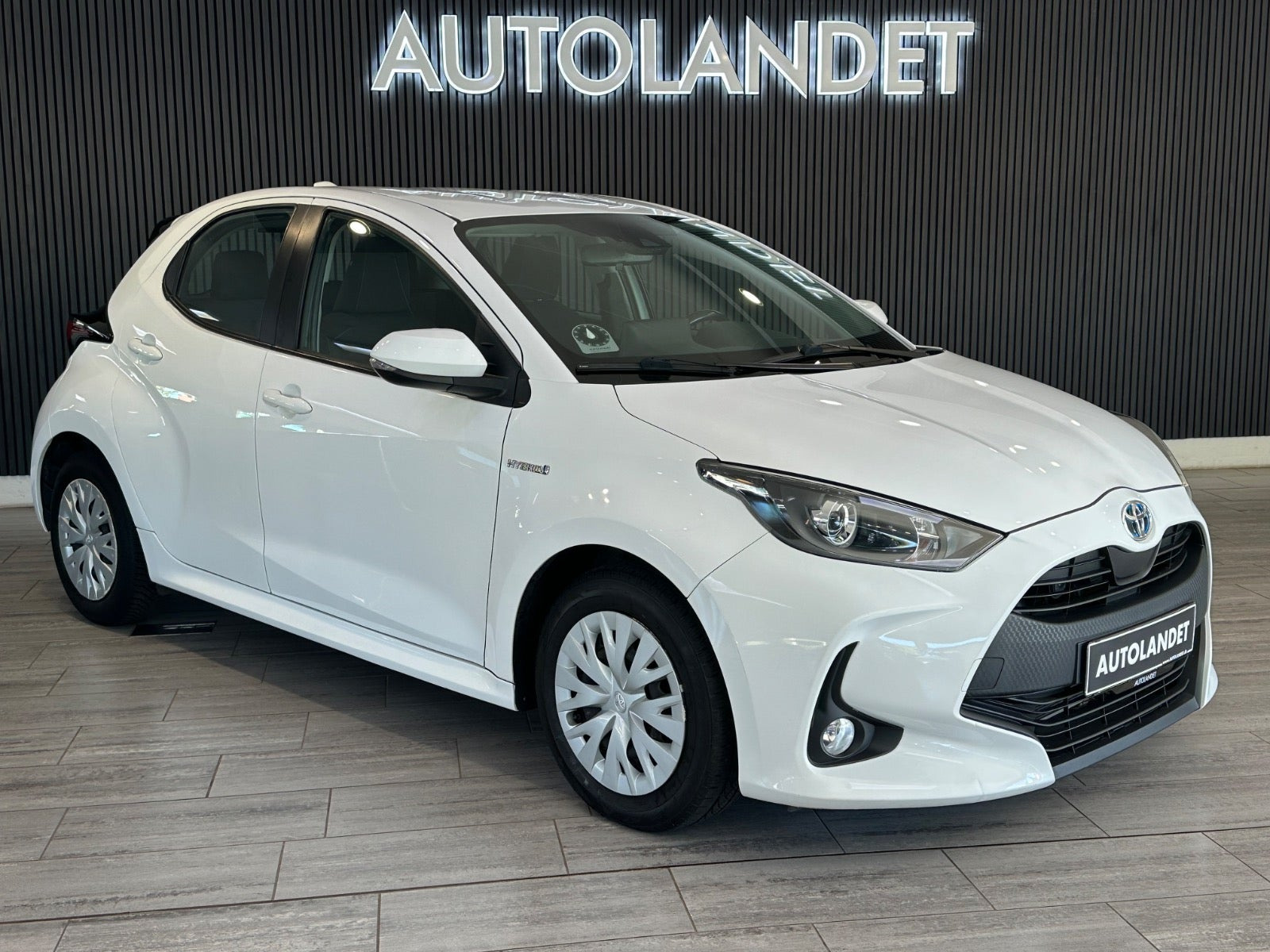 Toyota Yaris 1,5 Hybrid H1 e-CVT