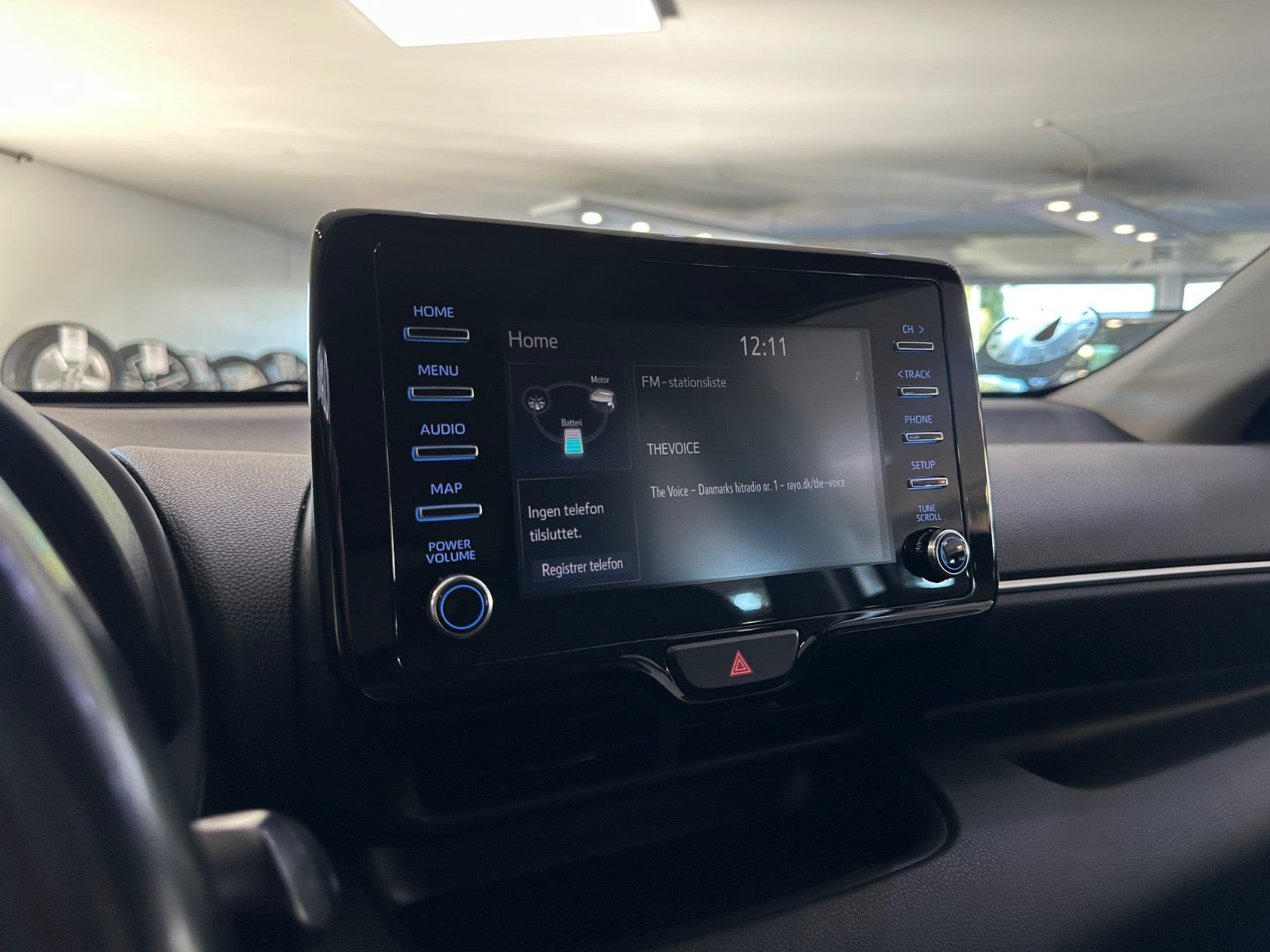 Hvid Toyota Yaris fra 2021