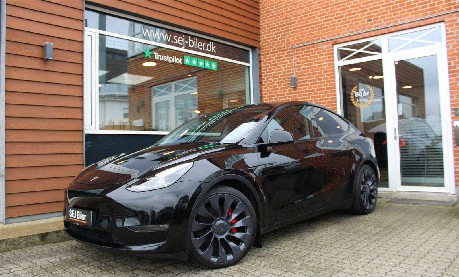 Tesla Model Y Performance AWD