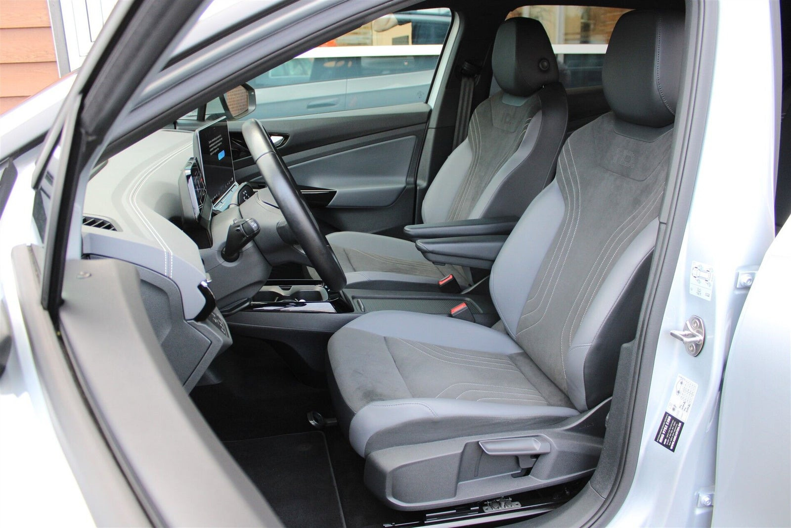 Sølv VW ID.4 fra 2024