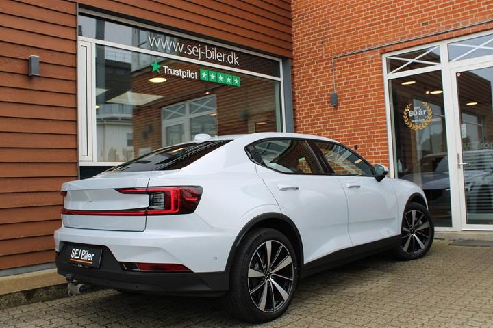 Hvid Polestar 2 fra 2022