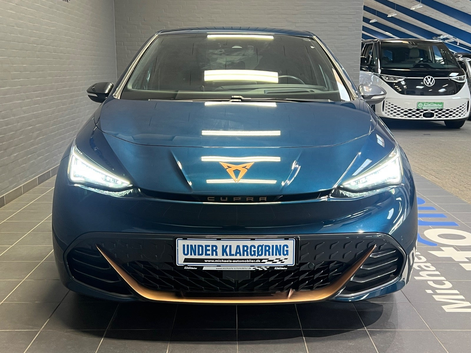 Blå Cupra Born fra 2022