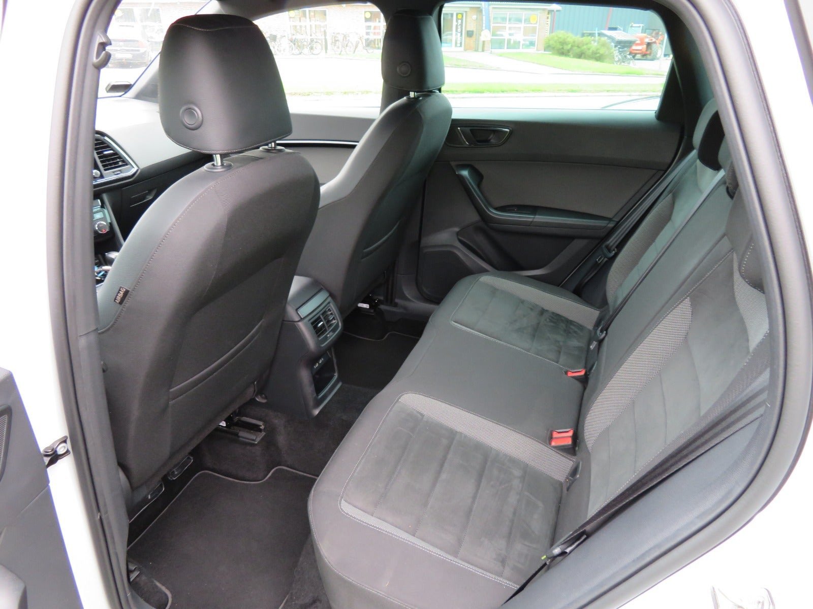 Hvid Seat Ateca fra 2020
