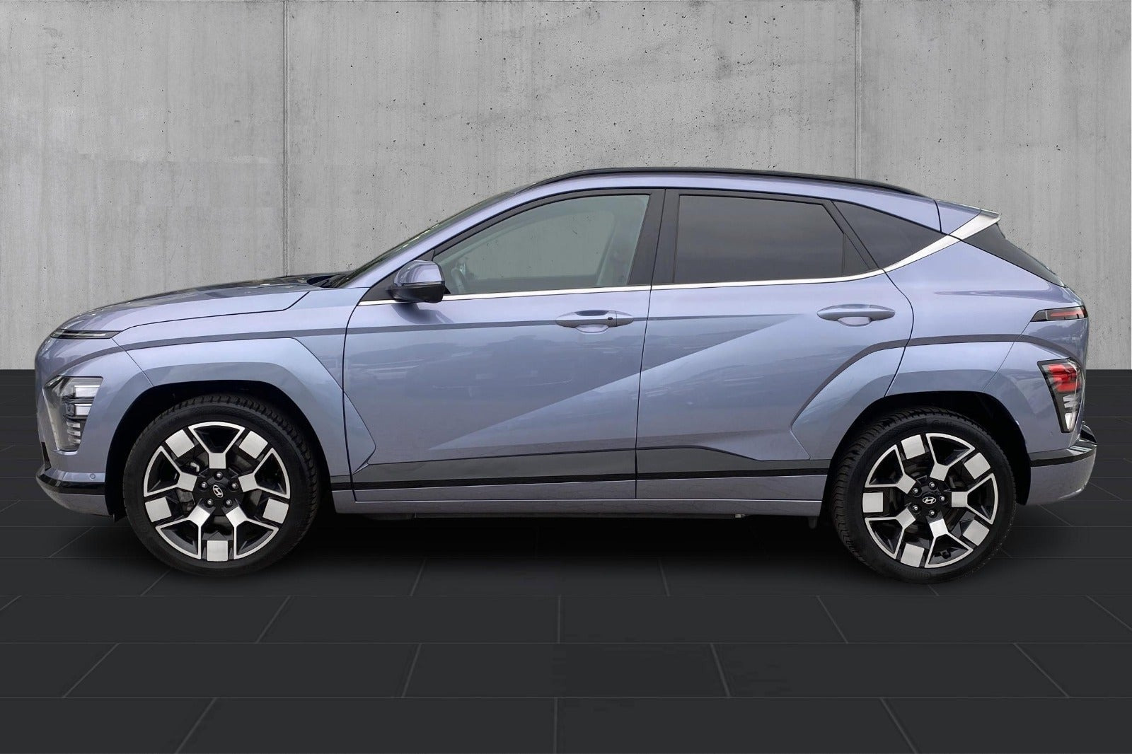 Blå Hyundai Kona fra 2024