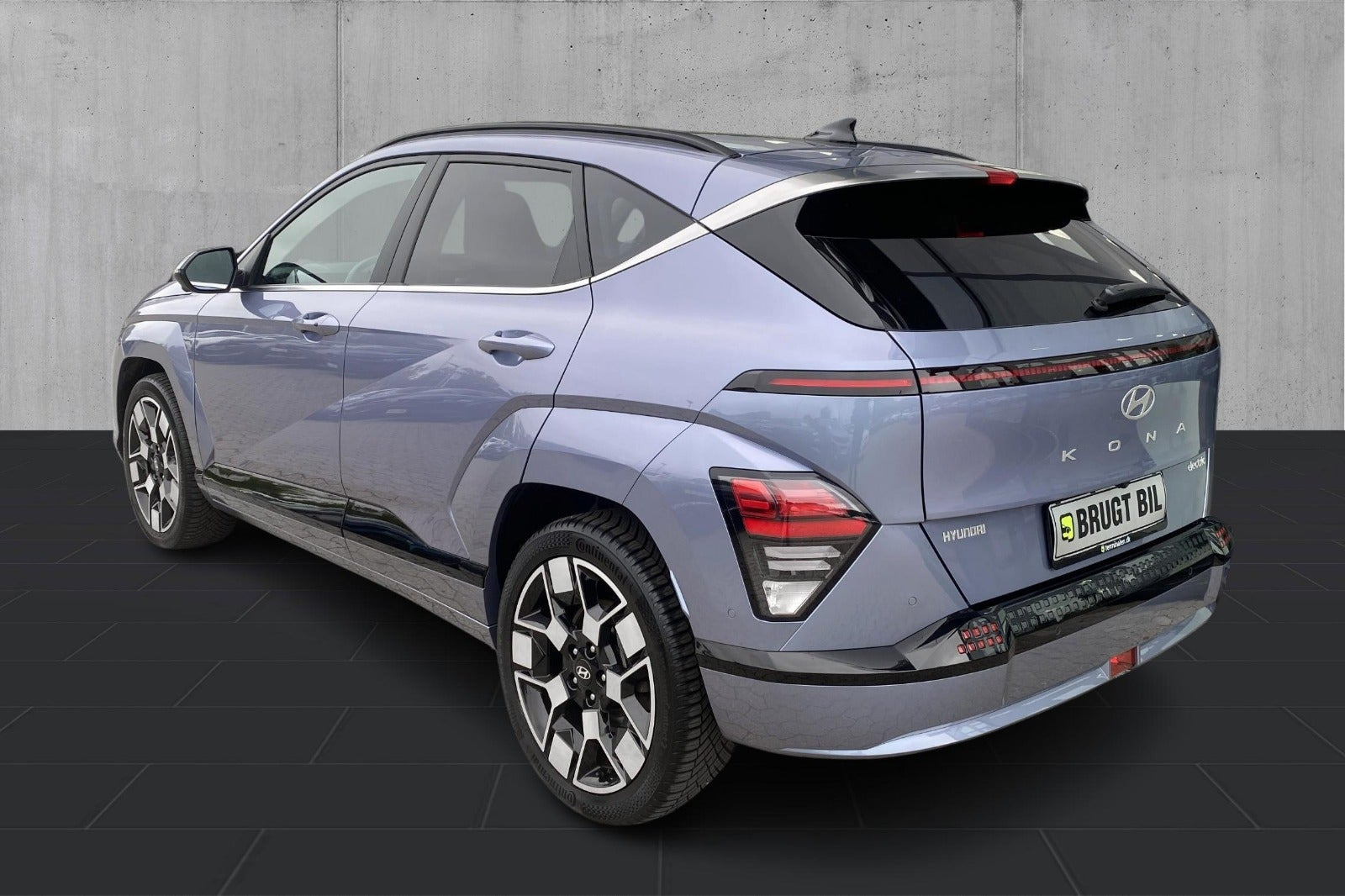 Blå Hyundai Kona fra 2024