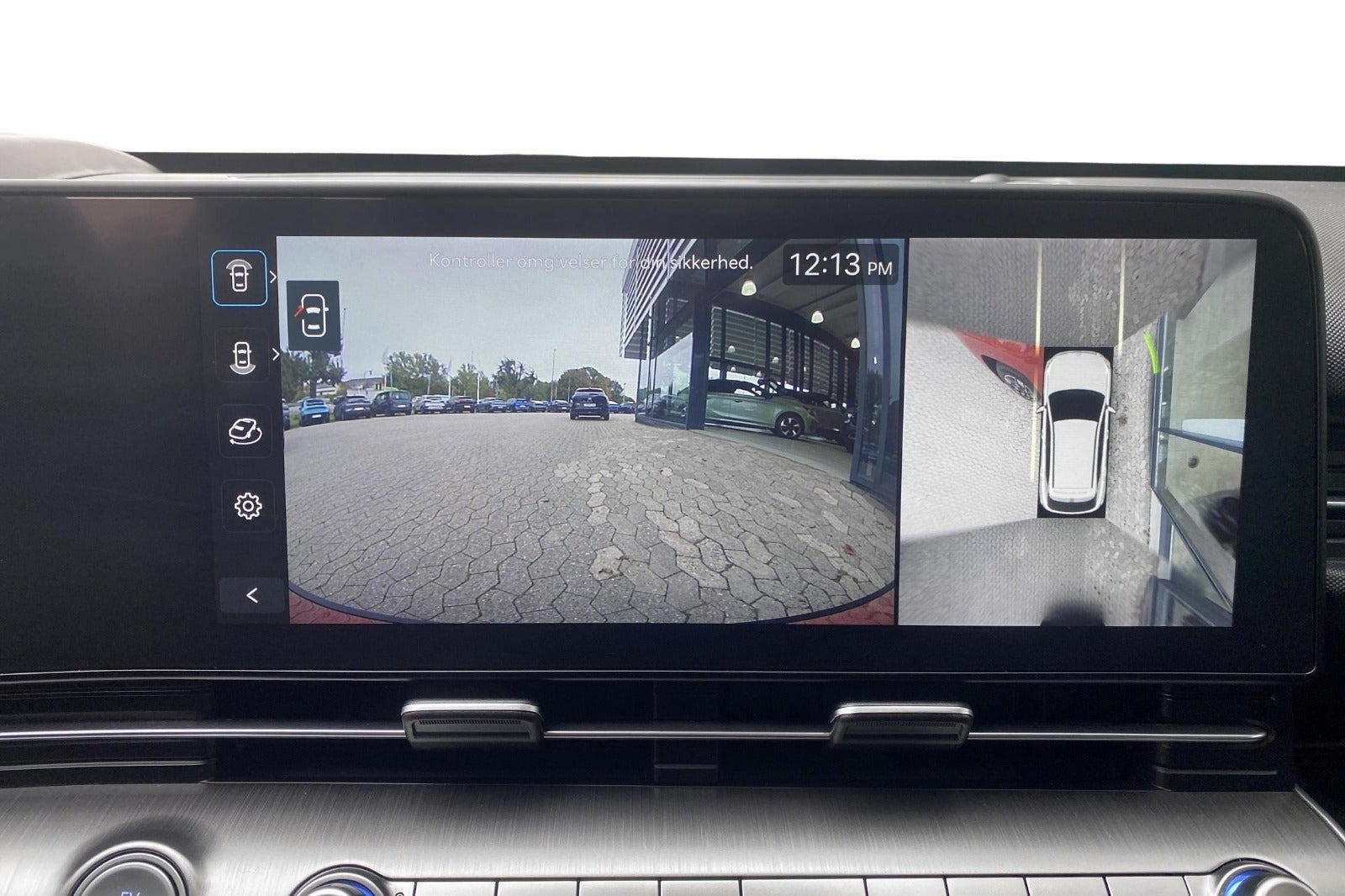 Rød Hyundai Kona fra 2024