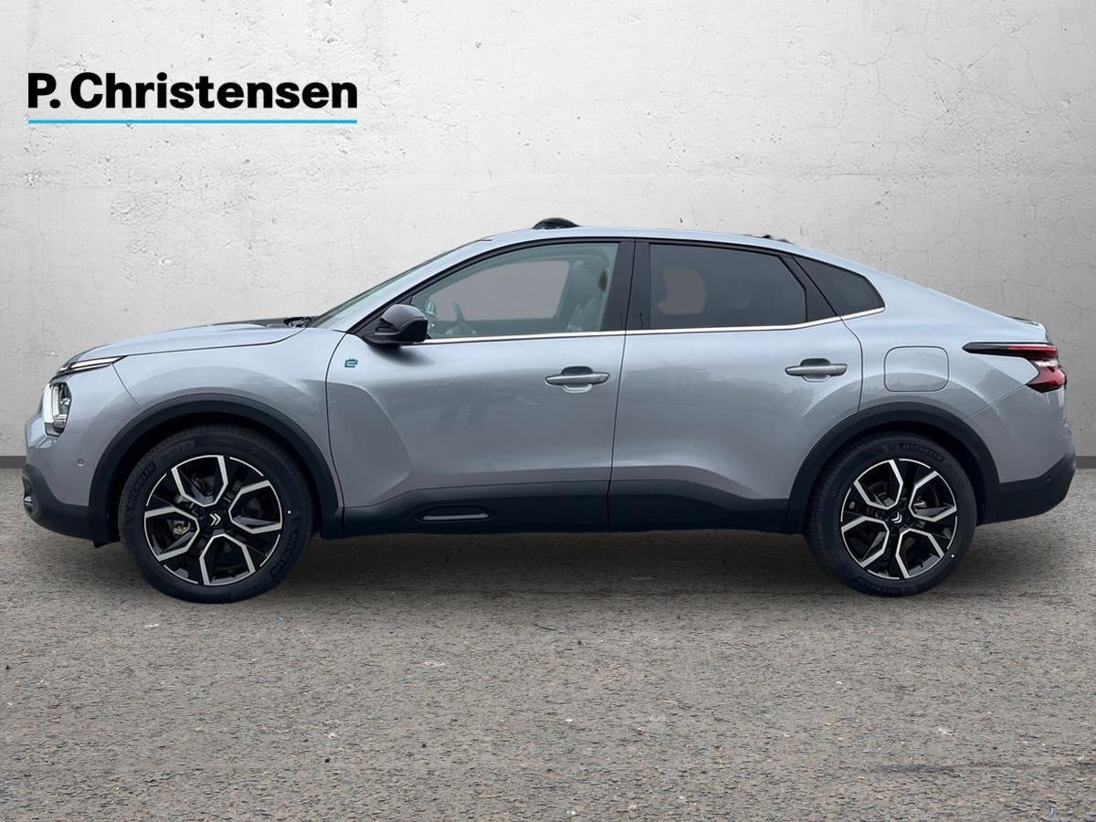 Grå Citroën ë-C4 X fra 2023