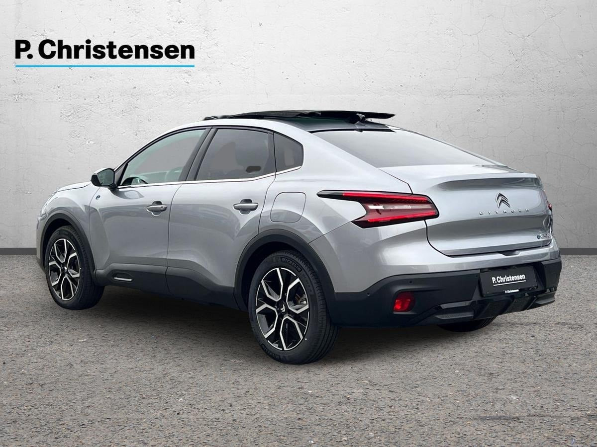 Grå Citroën ë-C4 X fra 2023