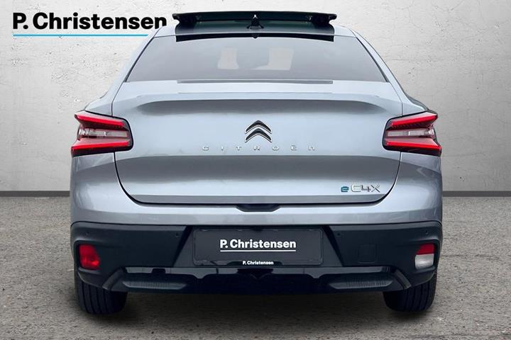 Grå Citroën ë-C4 X fra 2023