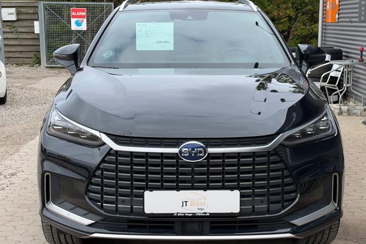 Sort BYD Tang fra 2023 set udefra