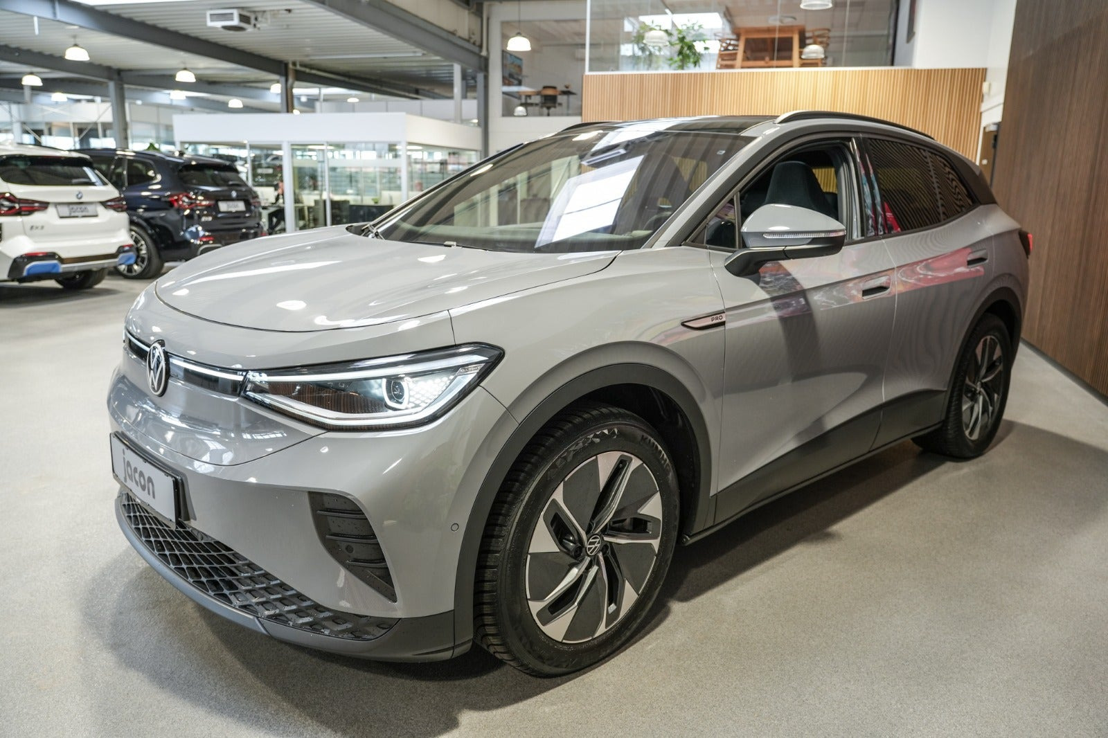 Grå VW ID.4 fra 2023