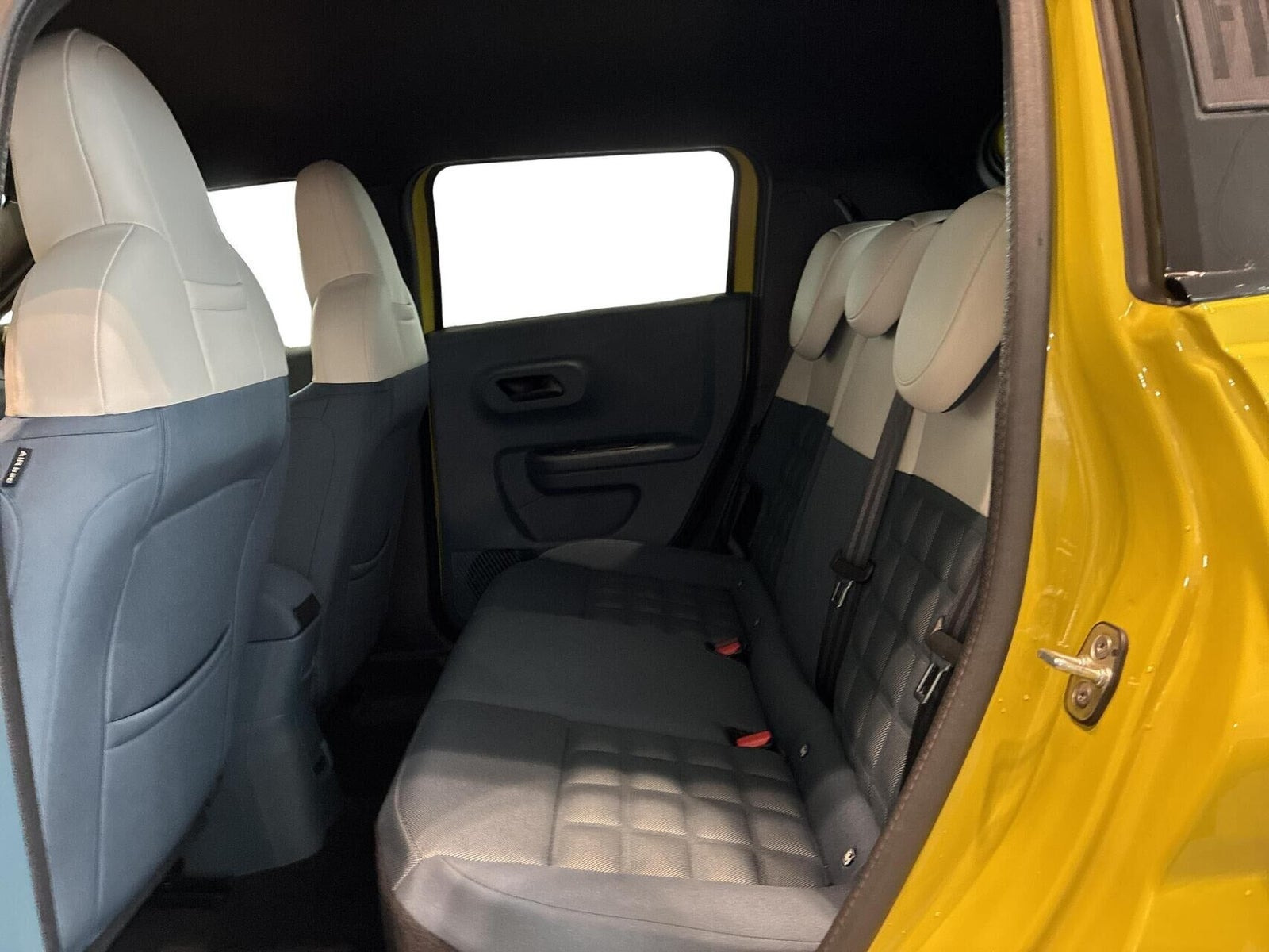Gul Fiat Grande Panda fra 2025