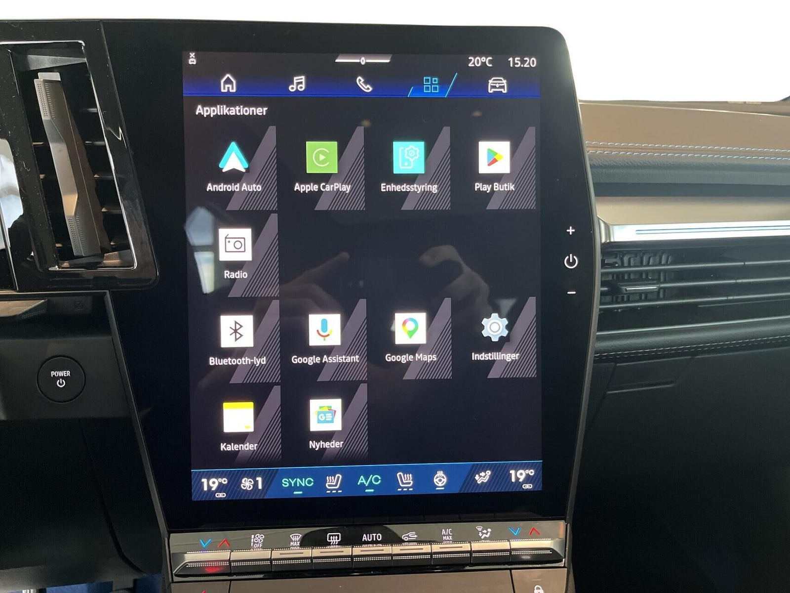 Sort Renault Scenic E-Tech fra 2026