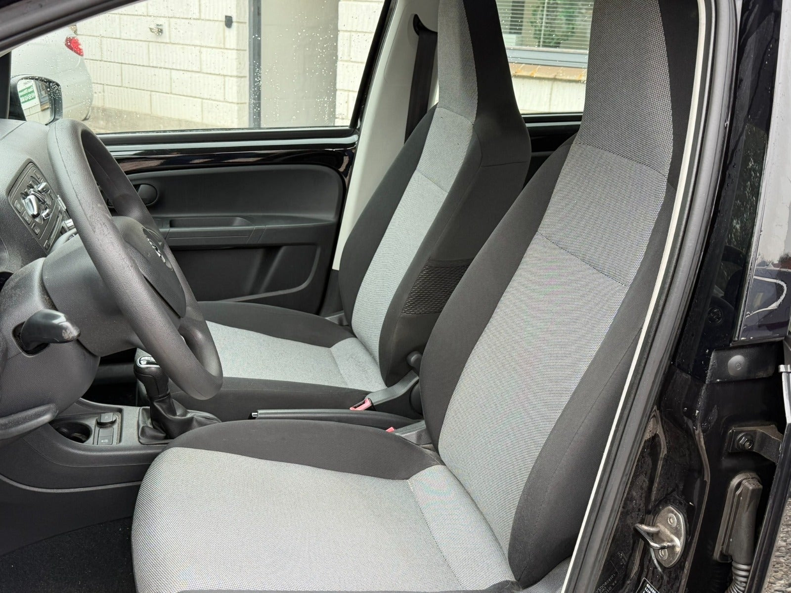 Sort Skoda Citigo fra 2013