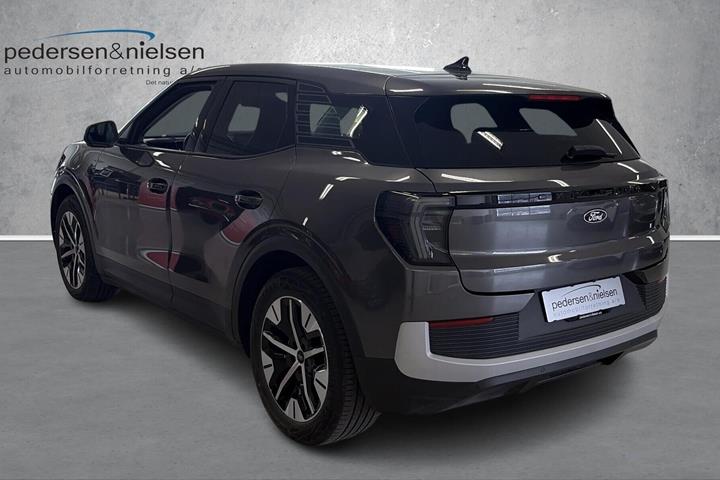 Grå Ford Explorer fra 2024