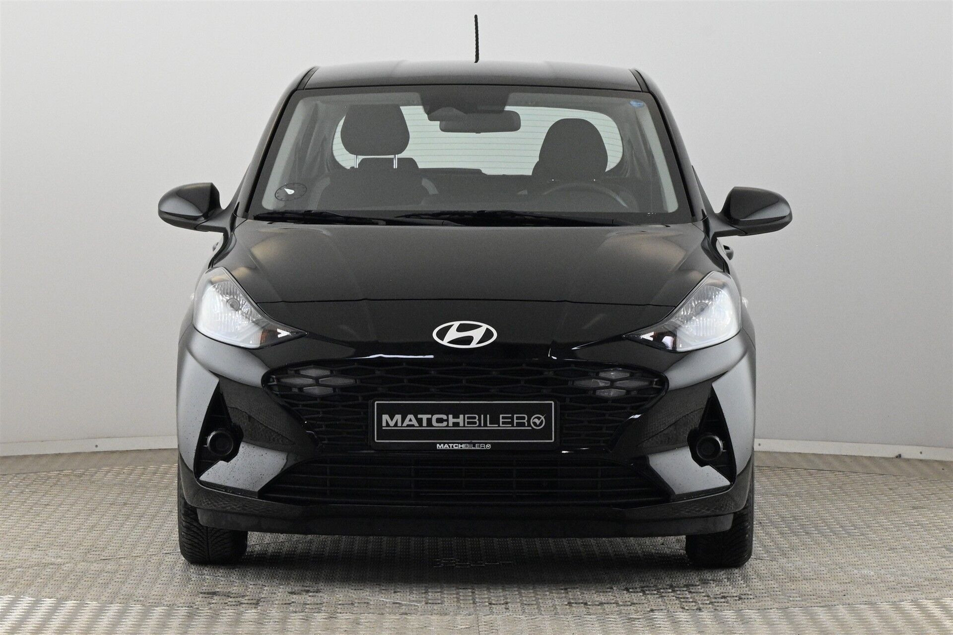 Sort Hyundai i10 fra 2024