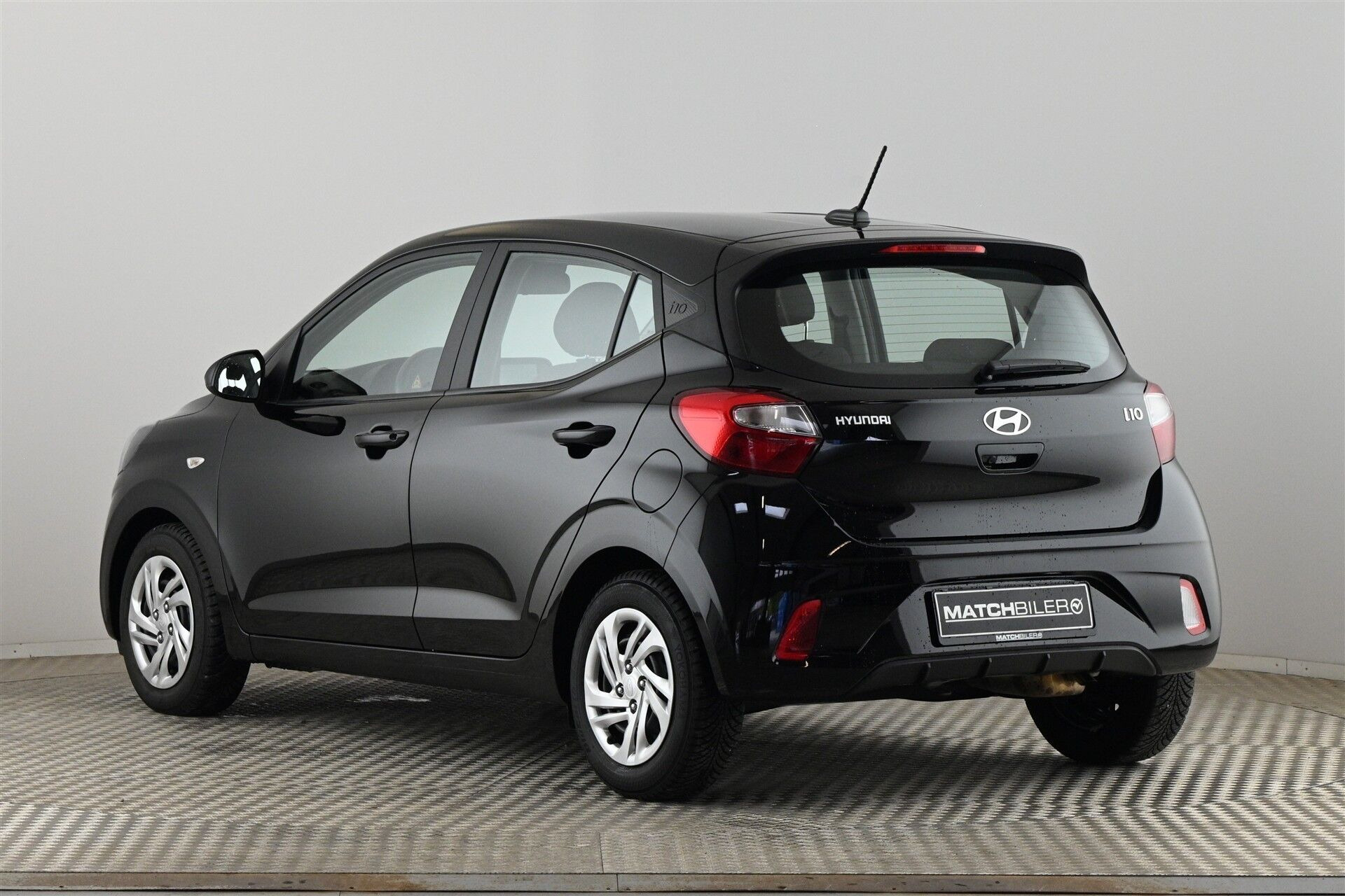 Sort Hyundai i10 fra 2024