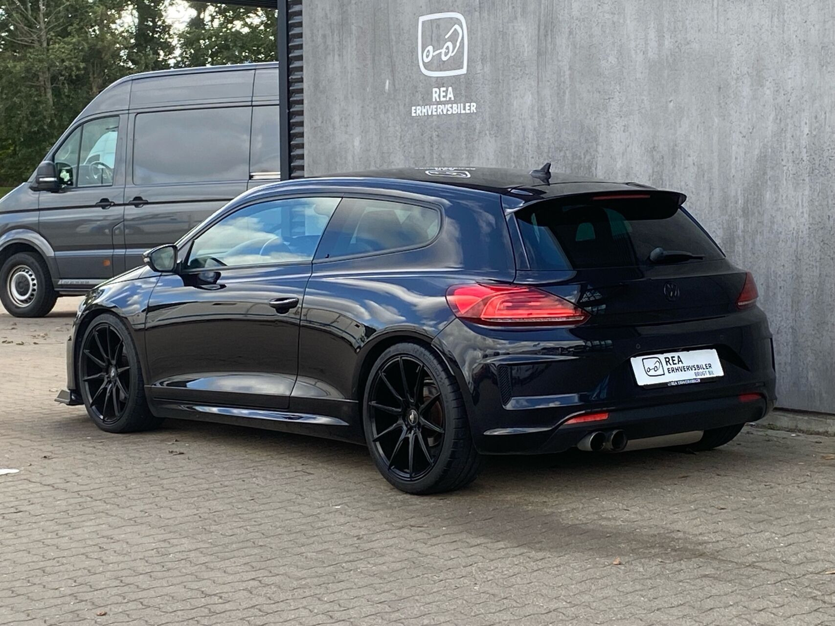 Sort VW Scirocco fra 2014