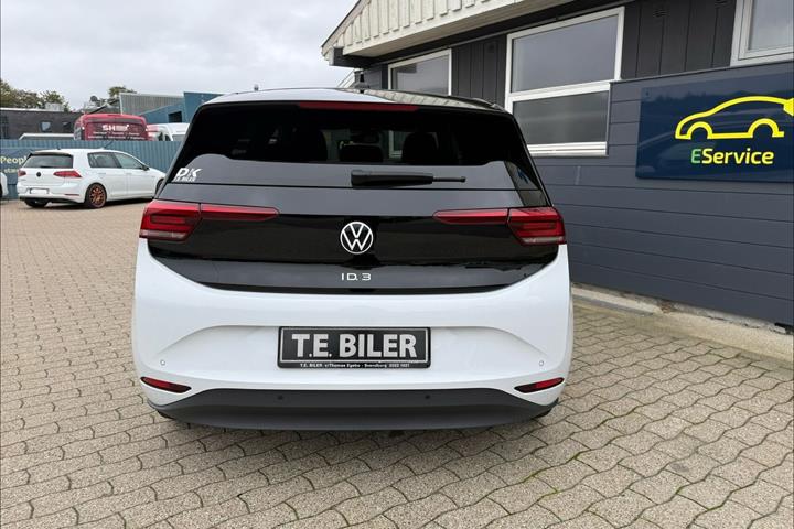 Hvid VW ID.3 fra 2024