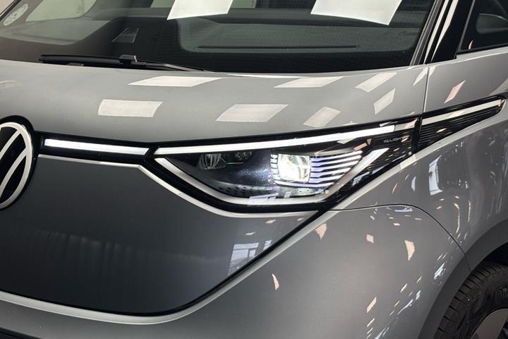 Grå VW ID.Buzz fra 2026