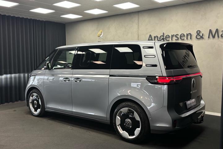 Grå VW ID.Buzz fra 2026