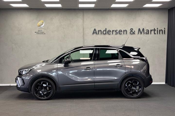 Grå Opel Crossland fra 2023