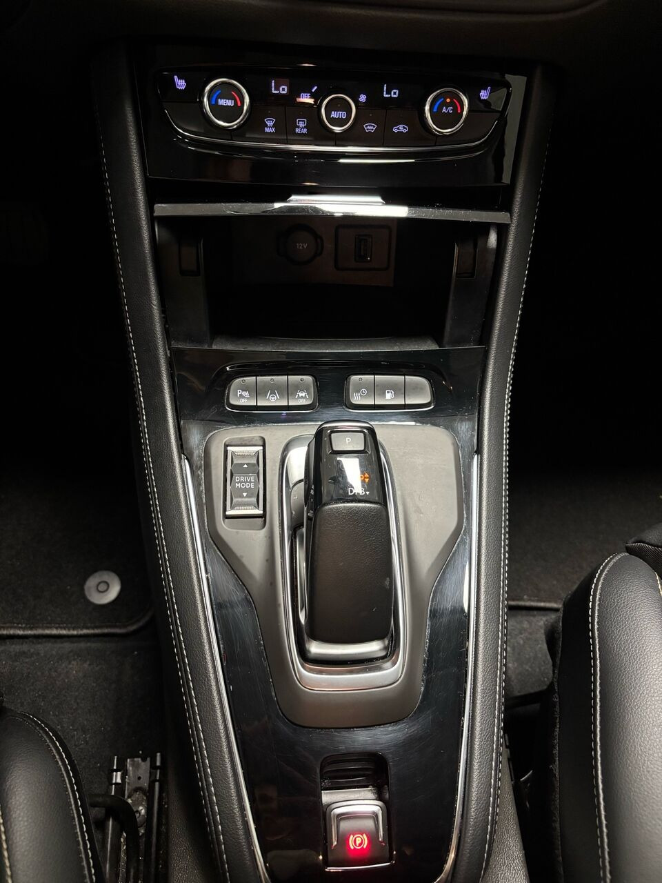 Sort Opel Grandland fra 2022