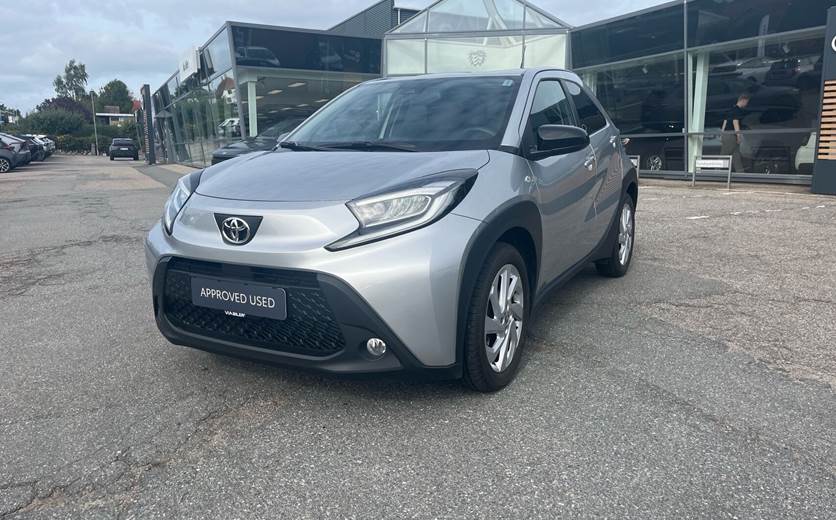 Toyota Aygo X 1,0 VVT-I Active 72HK 5d