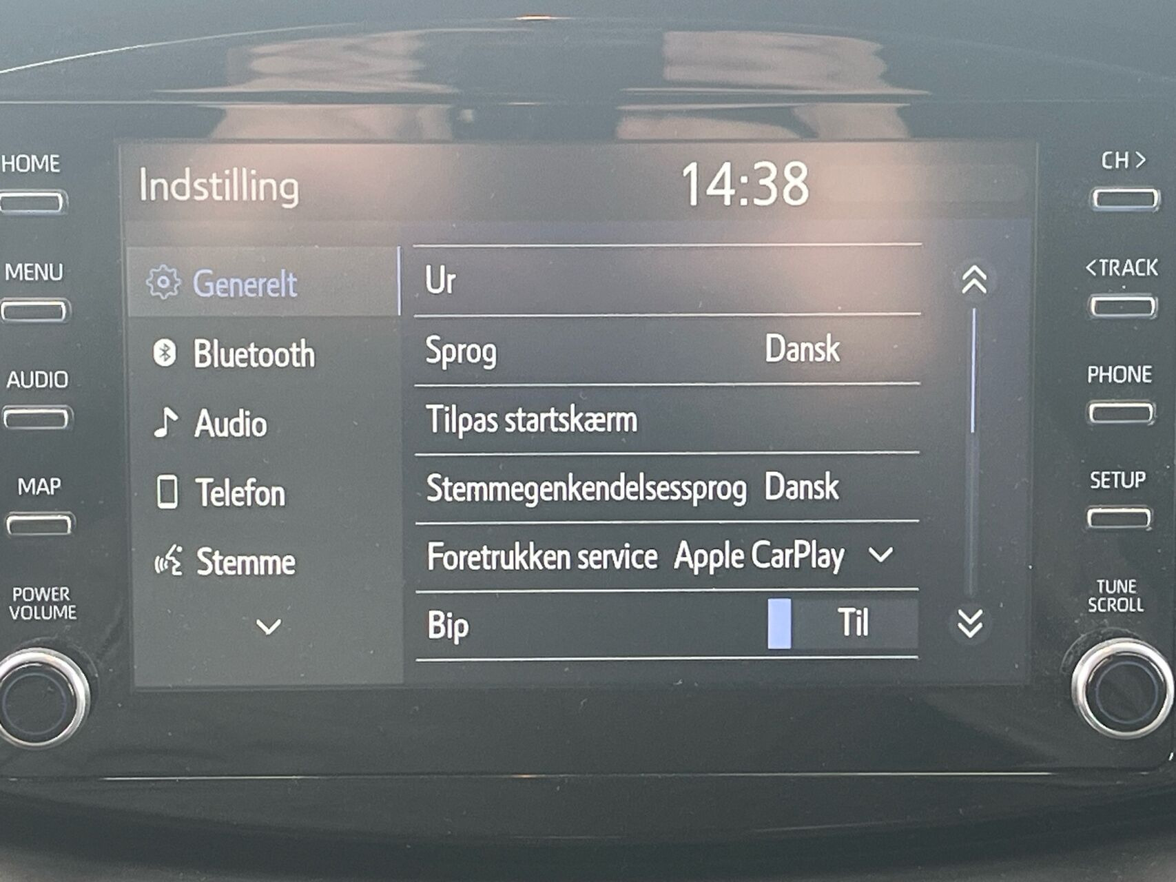 Sølv Toyota Aygo X fra 2024