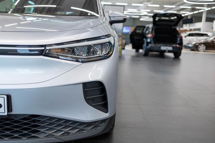 Sølv VW ID.4 fra 2023