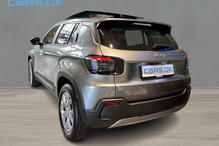 Grå Jeep Avenger fra 2025