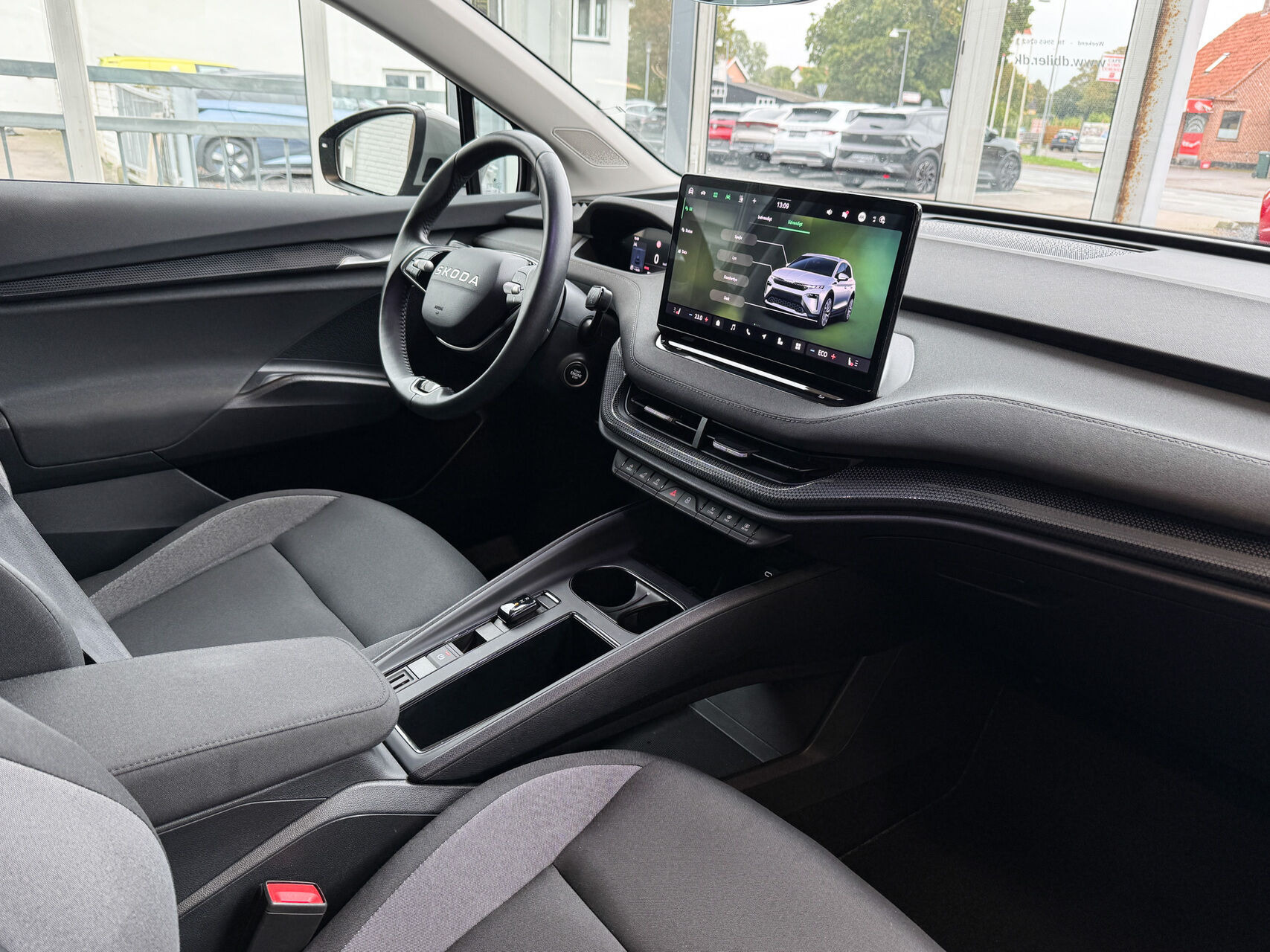 Grå Skoda Elroq fra 2025
