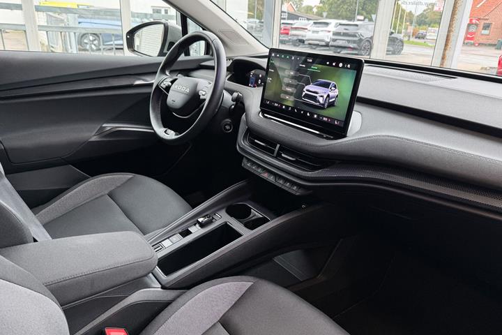 Grå Skoda Elroq fra 2025