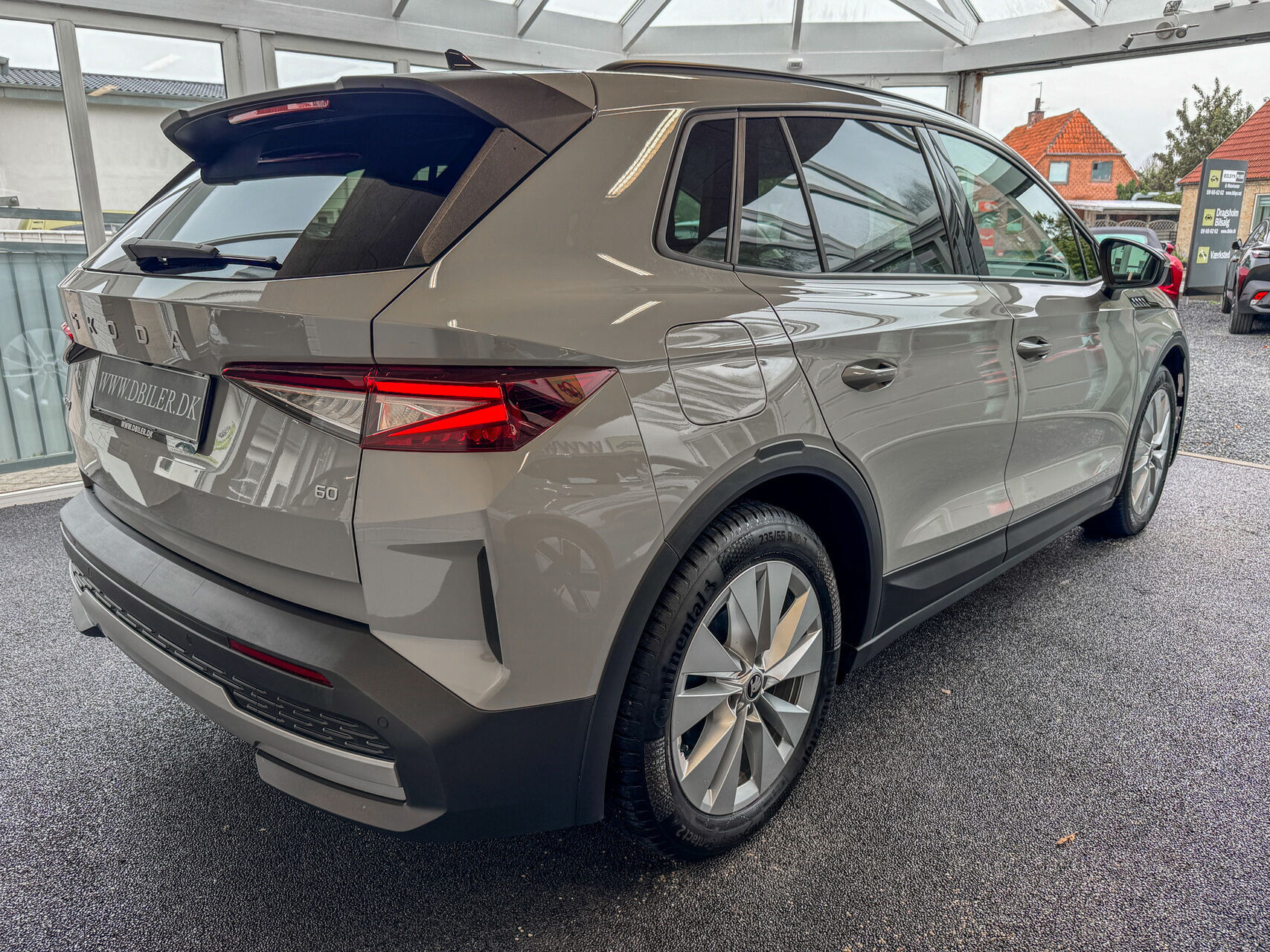 Grå Skoda Elroq fra 2025