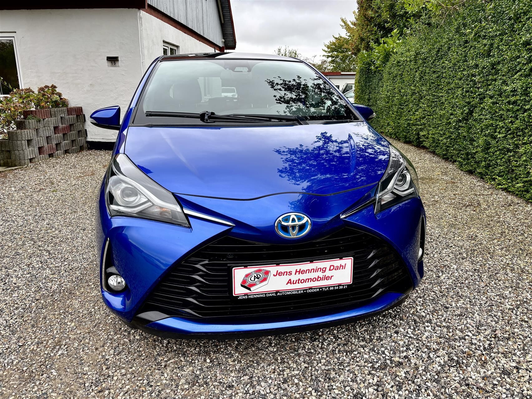 Blå Toyota Yaris fra 2018