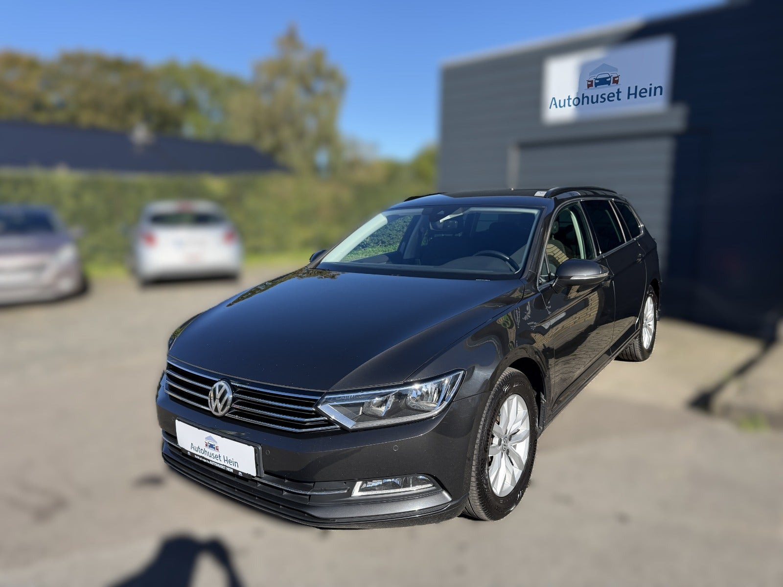 Grå VW Passat fra 2018
