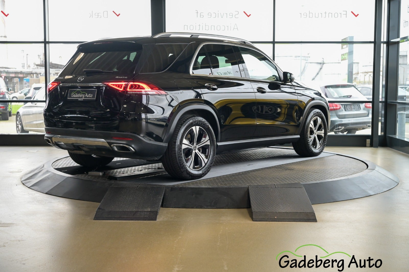 Sort Mercedes GLE350 de fra 2022